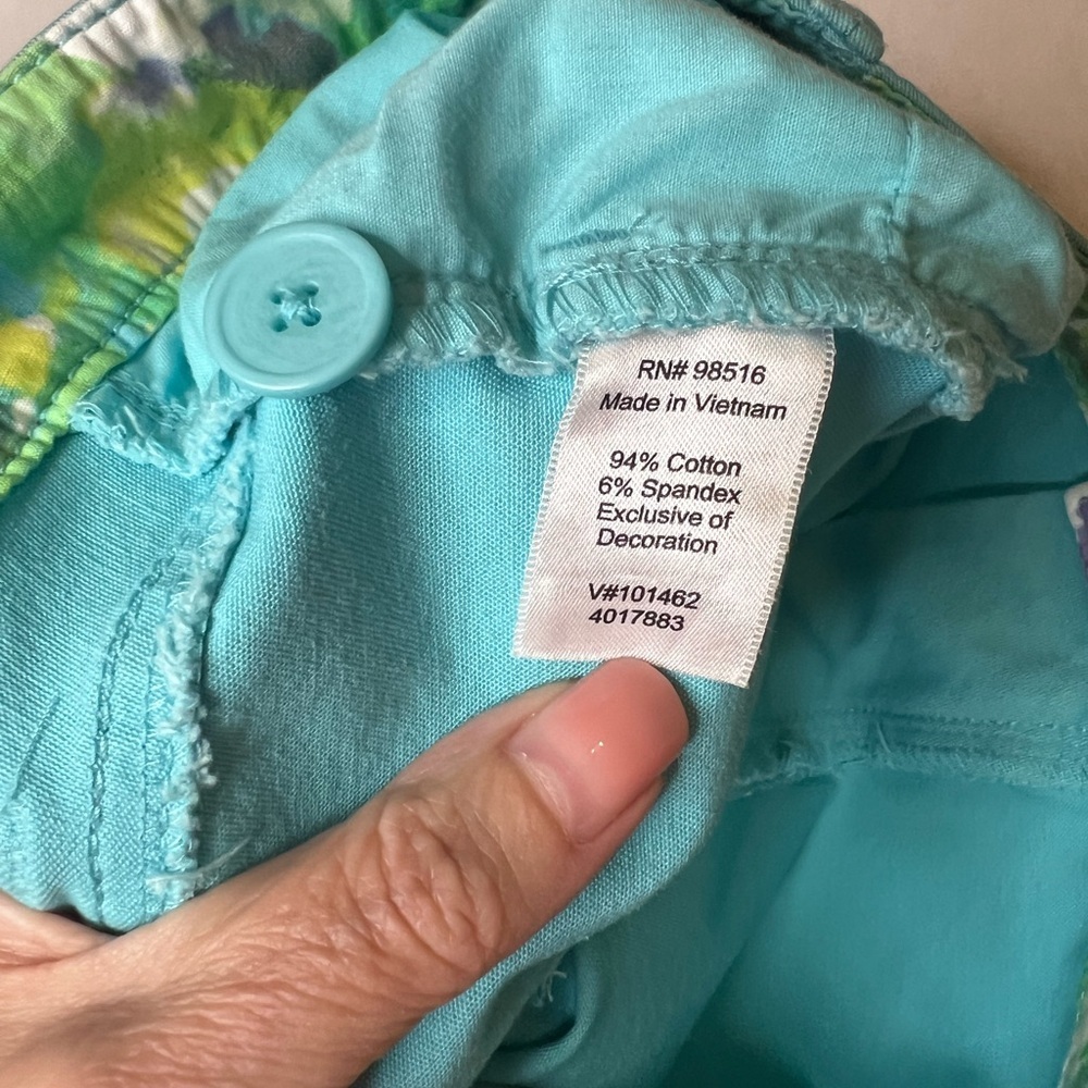 Coldwater Creek Aqua Blue Natural Fit Cropped Capri Pants Size 20 - Picture 5 of 8